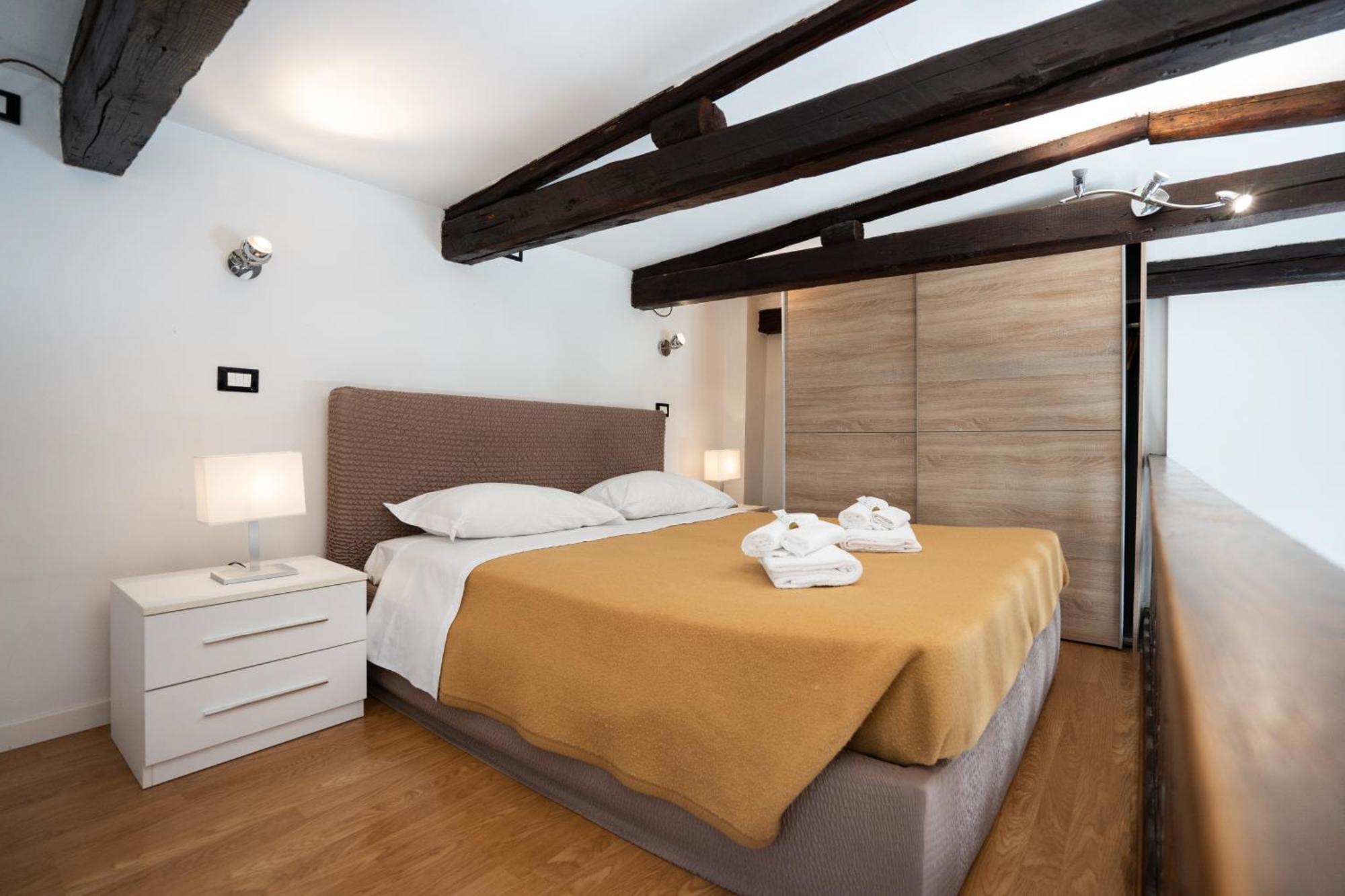 Residence Rio Marin Velence Kültér fotó